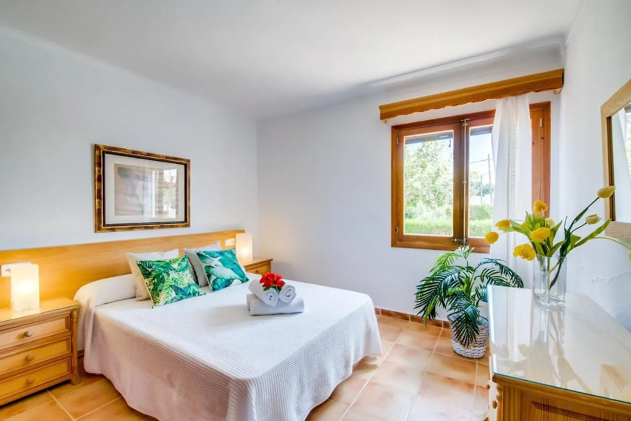 Ideal Property Mallorca - Ca Na Tonina Port de Pollenca Spain